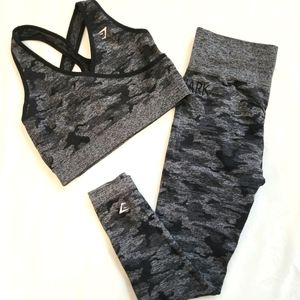 Gymshark Camo Seamless Sports Bra & Leggings Set Black Size XL
